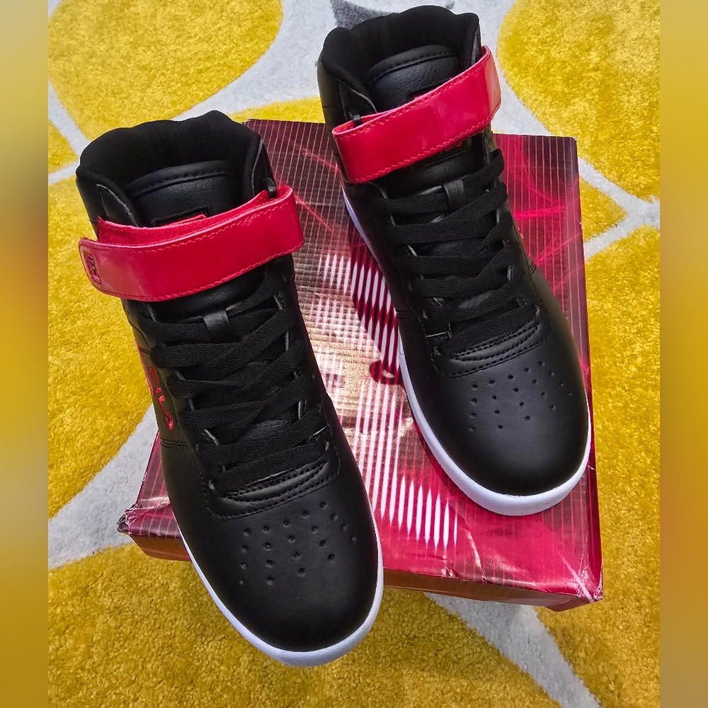Fila Kids Black and Red High-Tops